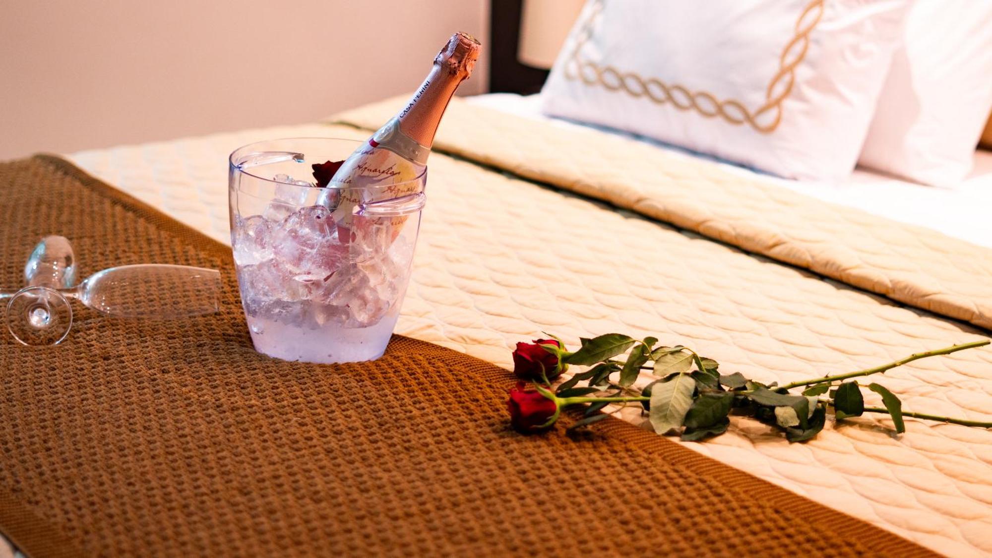 Hotel Buena Vista กัวยาเนีย ภายนอก รูปภาพ